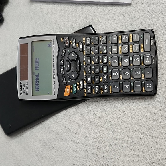 Sony ICD-BX800 Recorder, headphones and Sharp EL-W516 Calculator - Picture 3 of 17